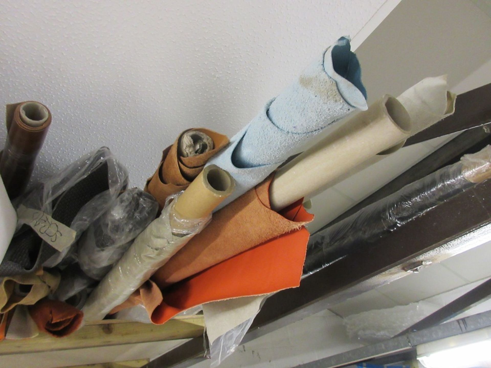 Large quantity of part rolls upholstery /faux leather fabric, etc. - Image 5 of 8
