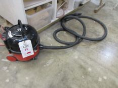 Henry vacuum, 240v