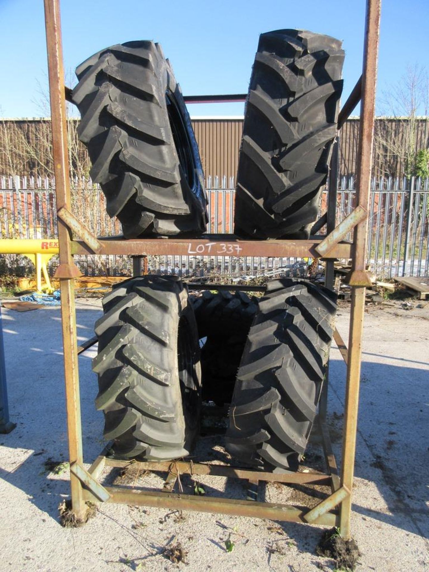 Four Wheels with 405/70-20 all terrain tyres - Image 2 of 4
