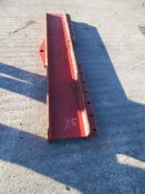 Lifting beam, approx. 2.5m wide NB: This item has no record of Thorough Examination. The purchaser