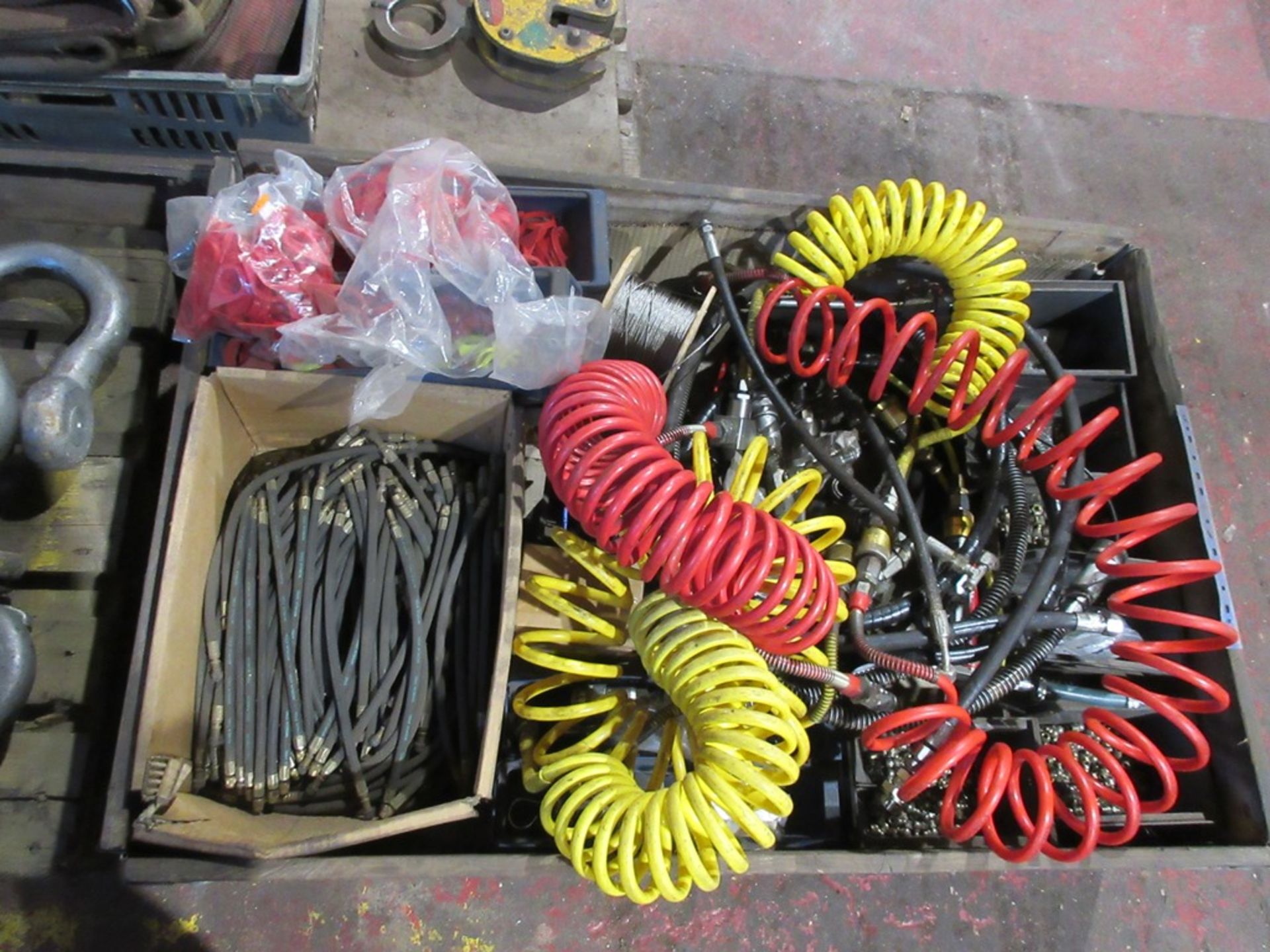 Quantity of various hoses & fittings - Image 3 of 4