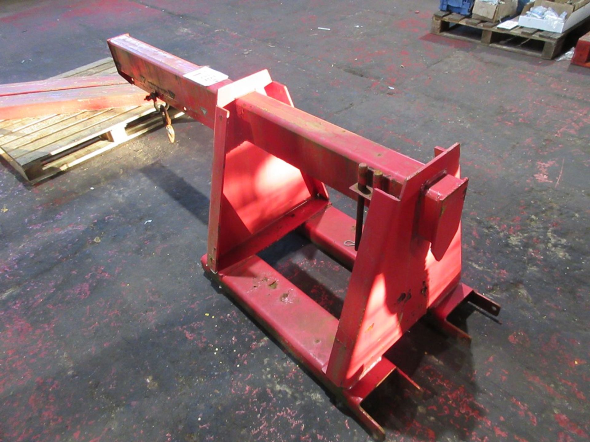 INVICTA fork lift JIB attachment -capacity 2,000kg - use reserved until midday last day of clearance - Image 2 of 4