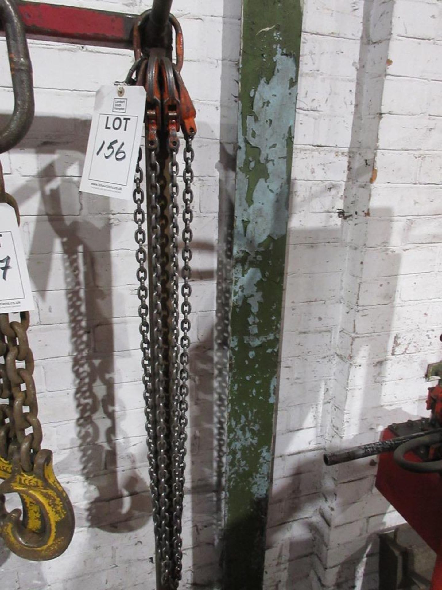 2 Leg lifting chain, with shorteners NB: This item has no record of Thorough Examination. The - Image 2 of 3