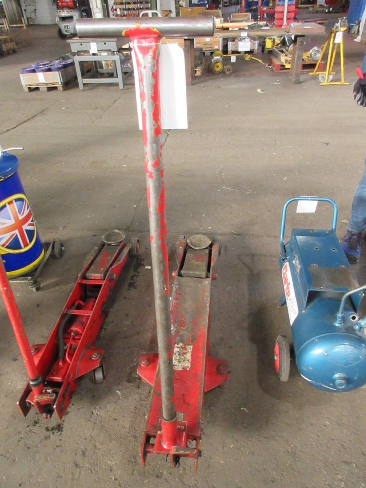 AC Hydraulics long reach trolley jack, Type 6000QN, capacity 6 ton - Image 2 of 3