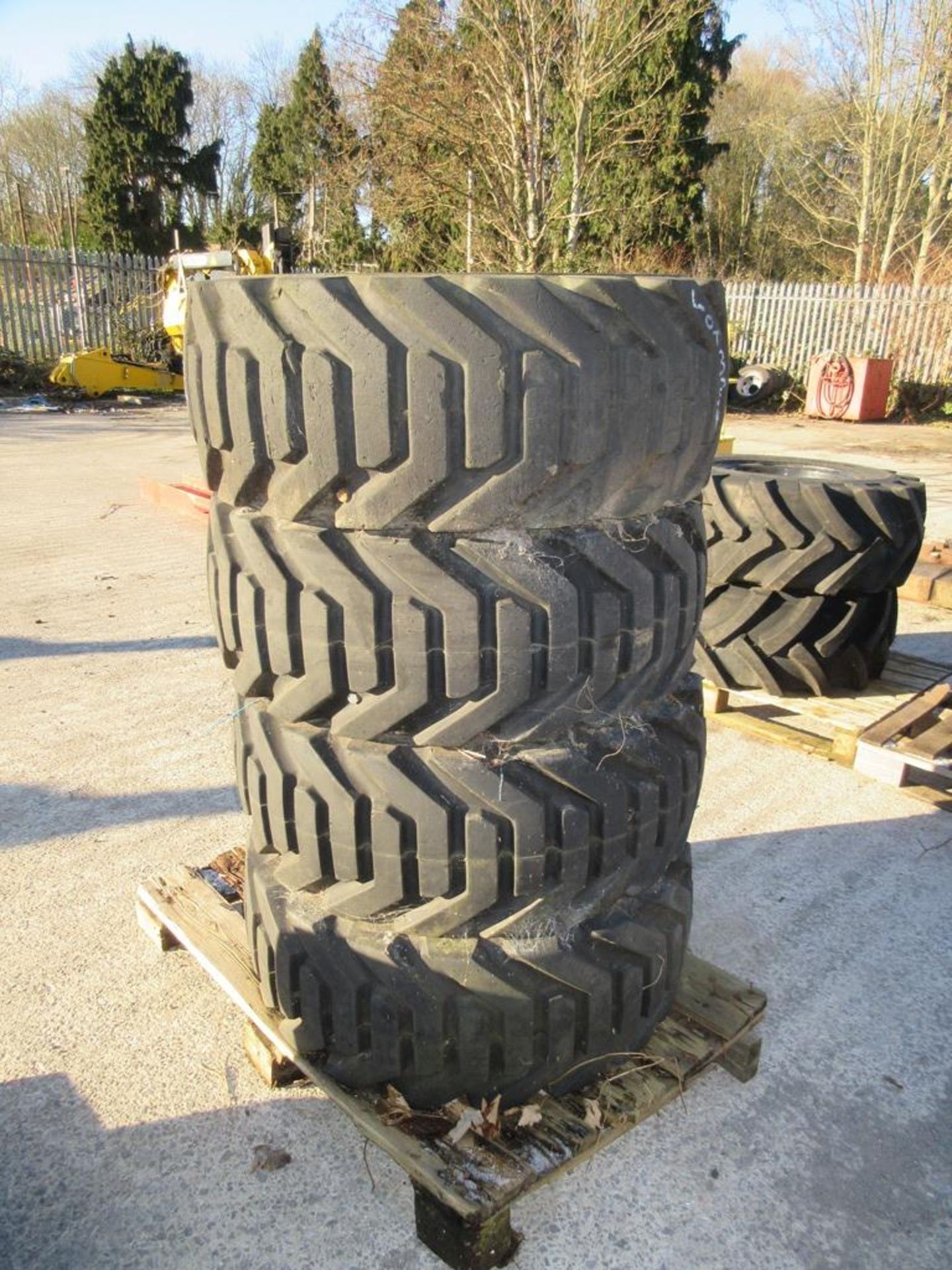 Four GENIE Z60 wheels, with 355/55/D 625 solid tyres - Image 2 of 3