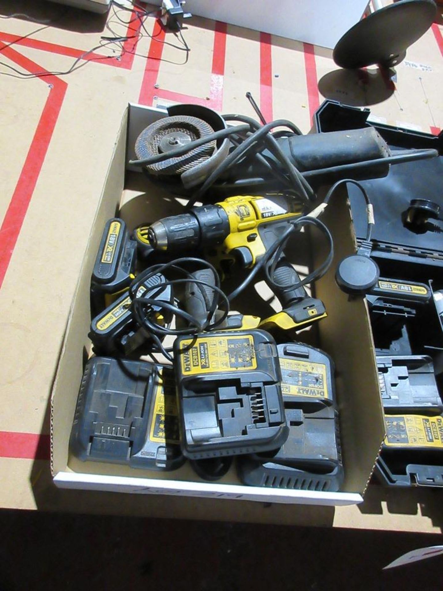 Three Dewalt 18V drills, batteries & chargers & Metabo angle grinder - Image 2 of 5