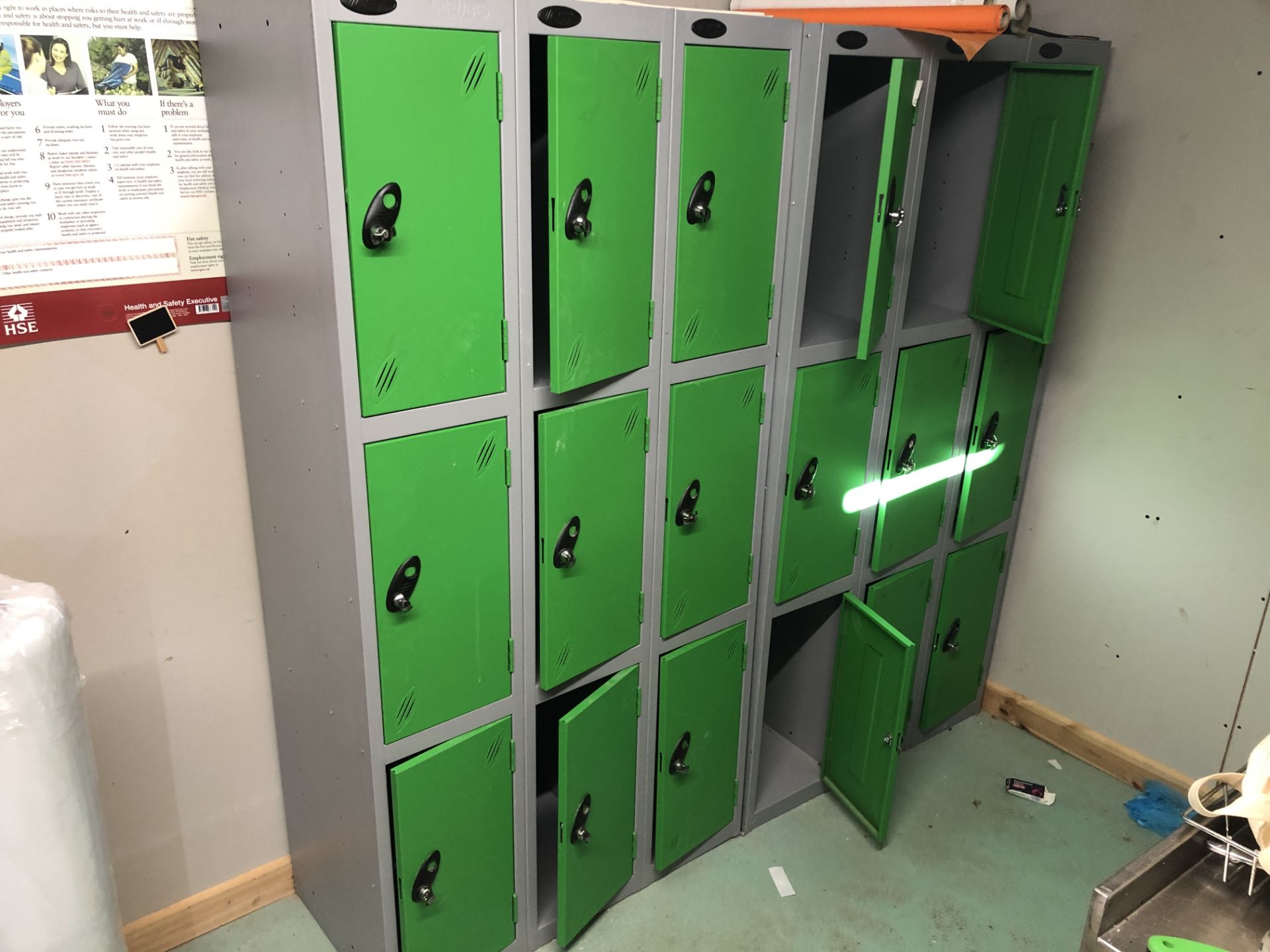 Probe 18-bay locker unit (Located Cleobury Mortimer, Shropshire)