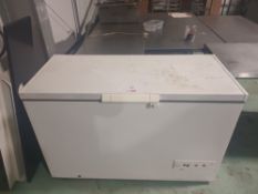 Unbranded chest freezer (Located Cleobury Mortimer, Shropshire)