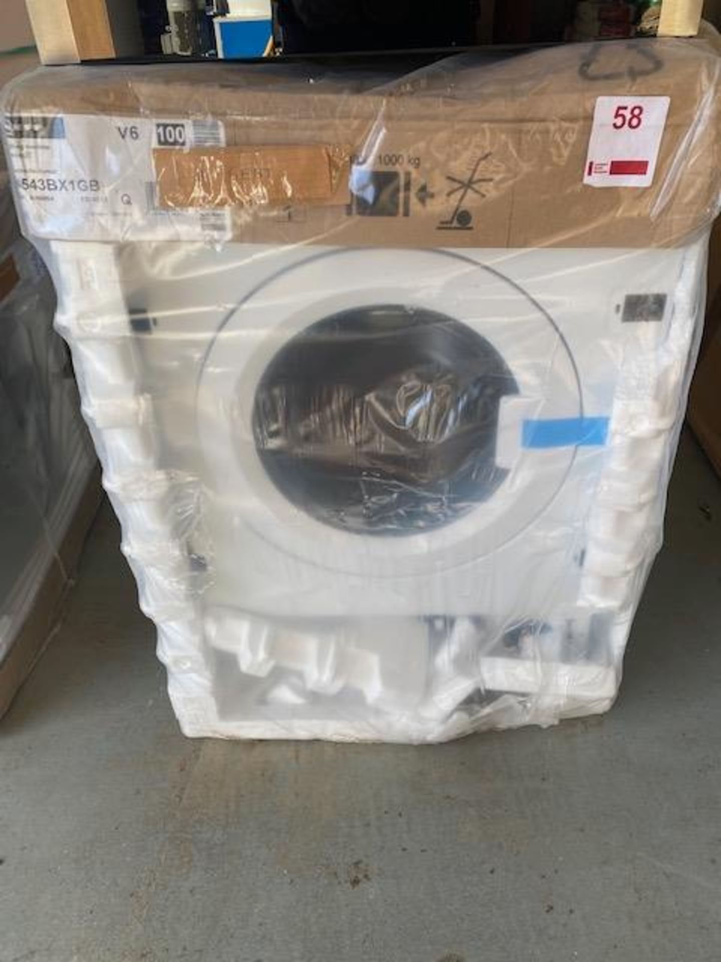 Neff W543BX1GB built in washing machine (boxed)