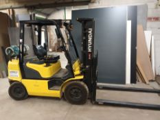 Hyundai 25L-7A LPG forklift truck (2011) with 2,430 hours *DELAYED COLLECTION*