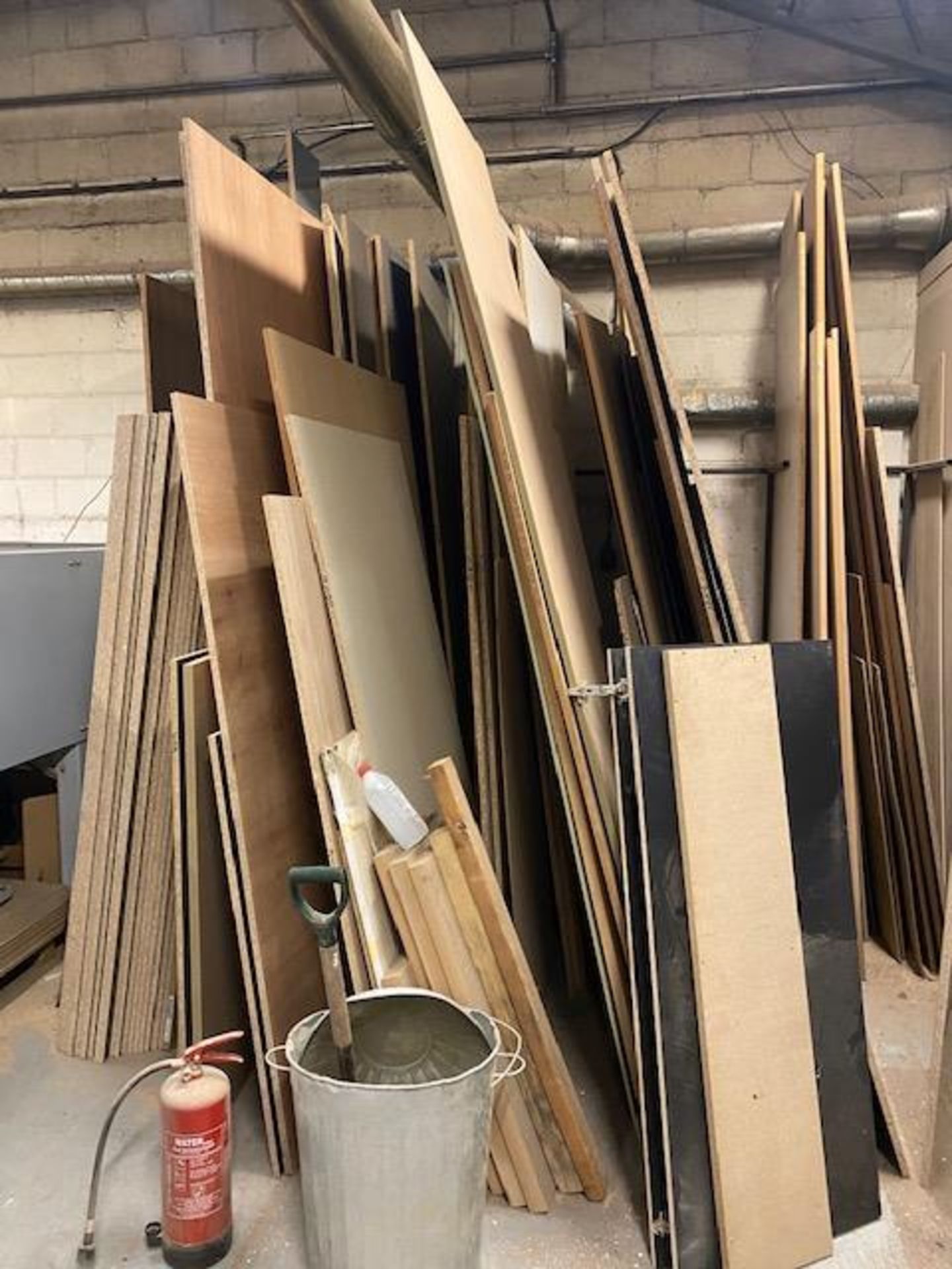 Large quantity of various laminated board in various sizes - Image 4 of 5