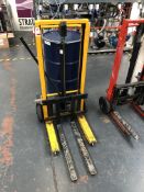 KEY Hydraulic manual lifter (Located Milton Keynes)