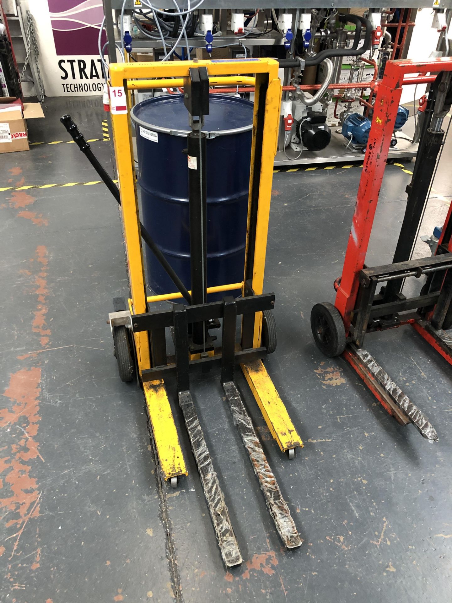 KEY Hydraulic manual lifter (Located Milton Keynes)