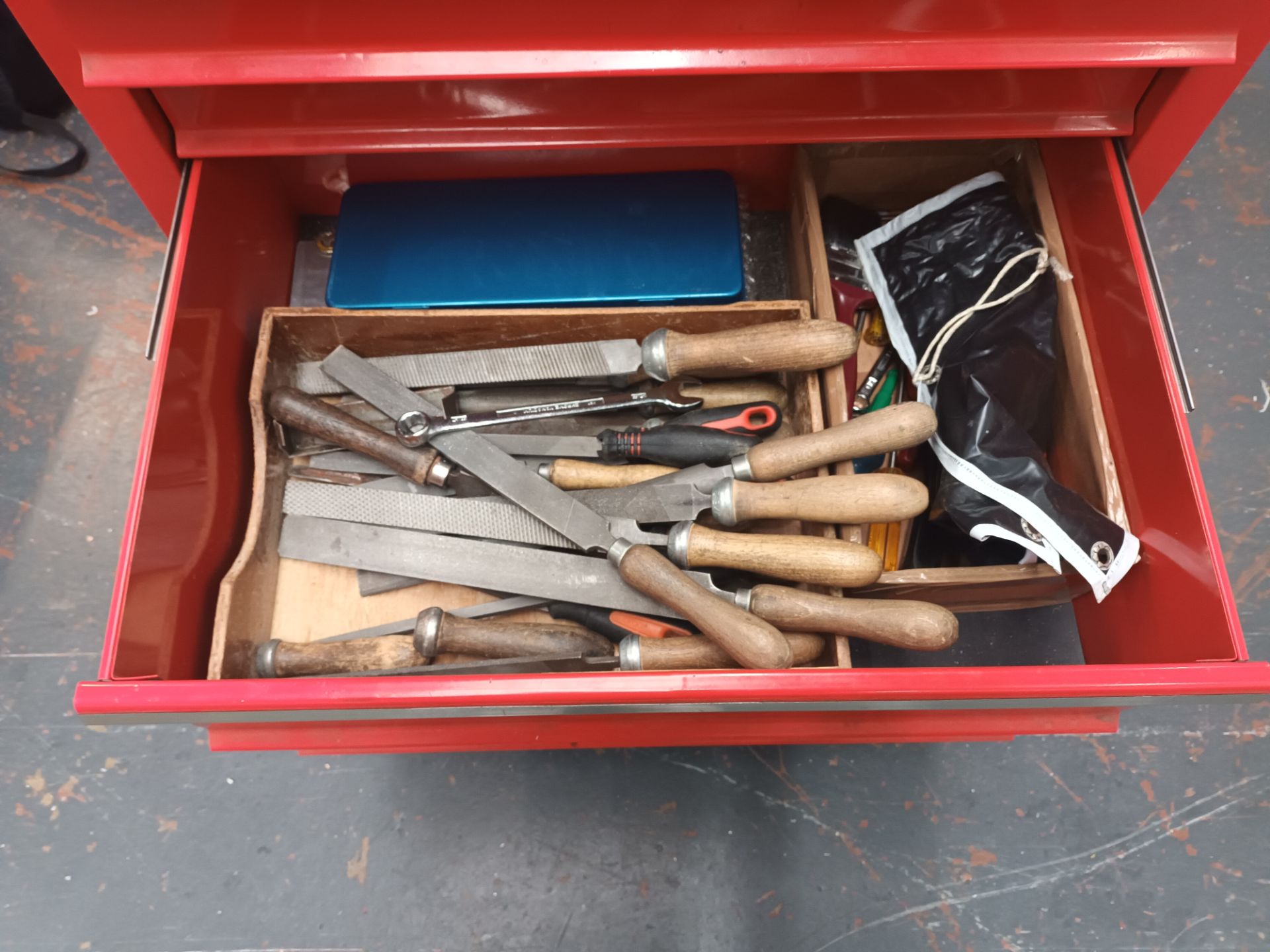 RS six drawer tool cabinet and contents comprising a quantity of handtools, socket sets etc. and Wat - Image 3 of 6