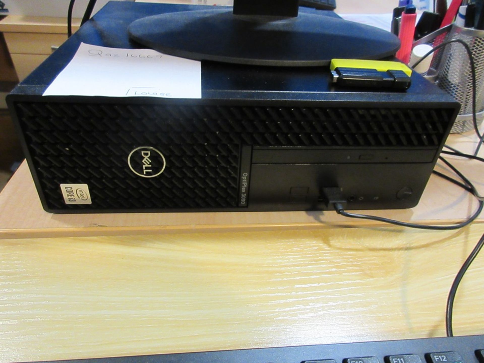 Dell Optiplex Core i3 computer system with 21" Xenta flat screen, keyboard, mouse - Image 2 of 4