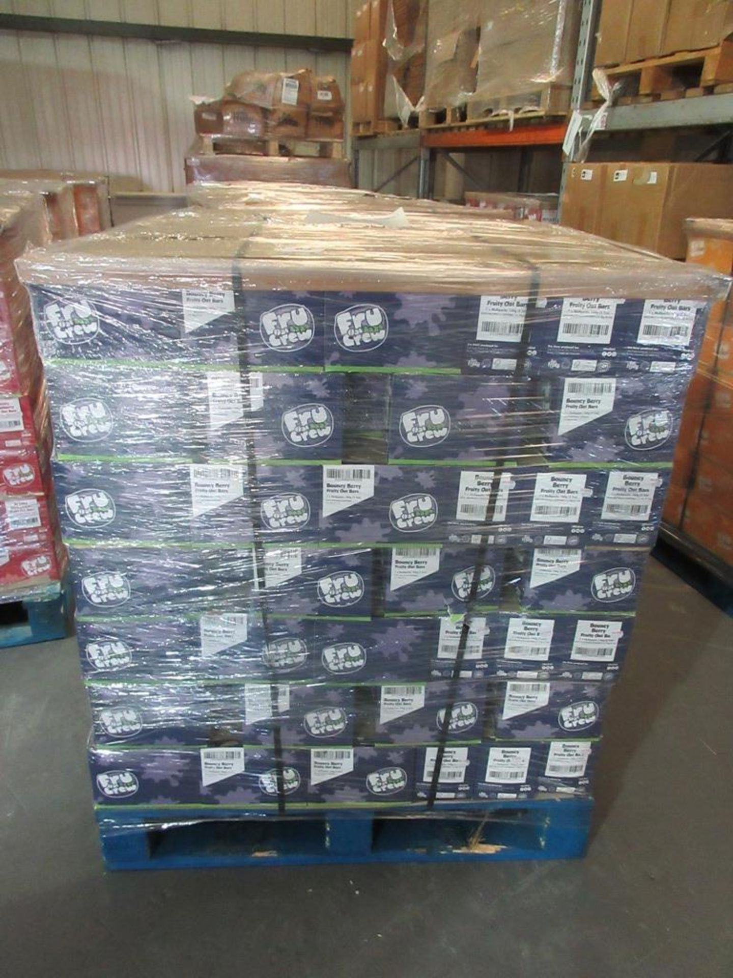 Pallet of 301 boxes x 35 x 20g Fru Crew Bouncy Berry fruit oat bars - expiry July 2023
