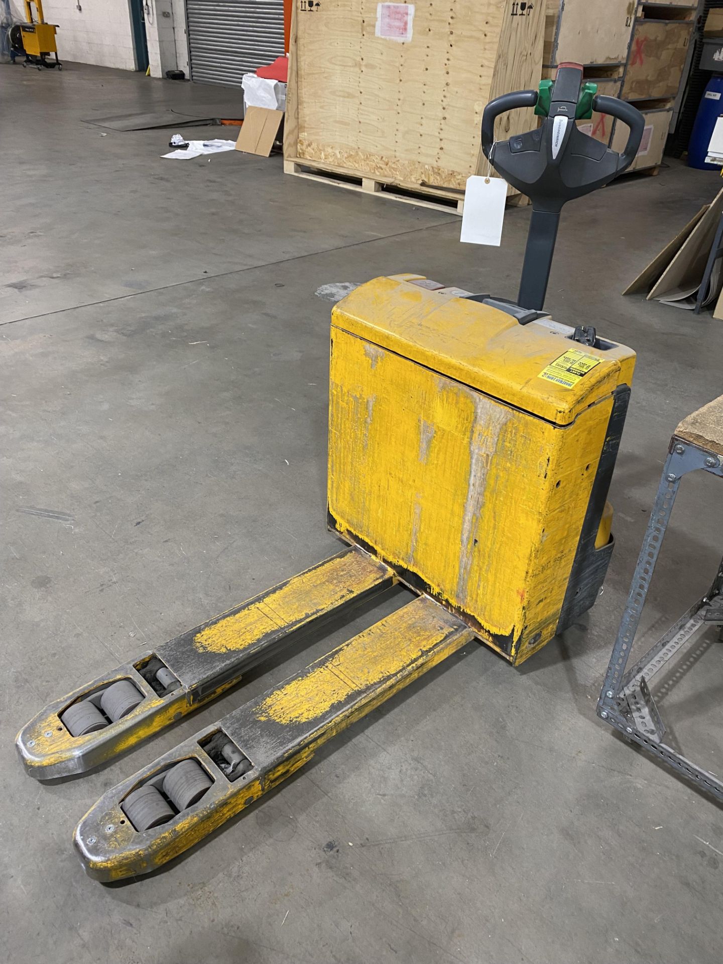 Jungheinrich EJE battery operated pedestrian pallet truck - Image 5 of 6