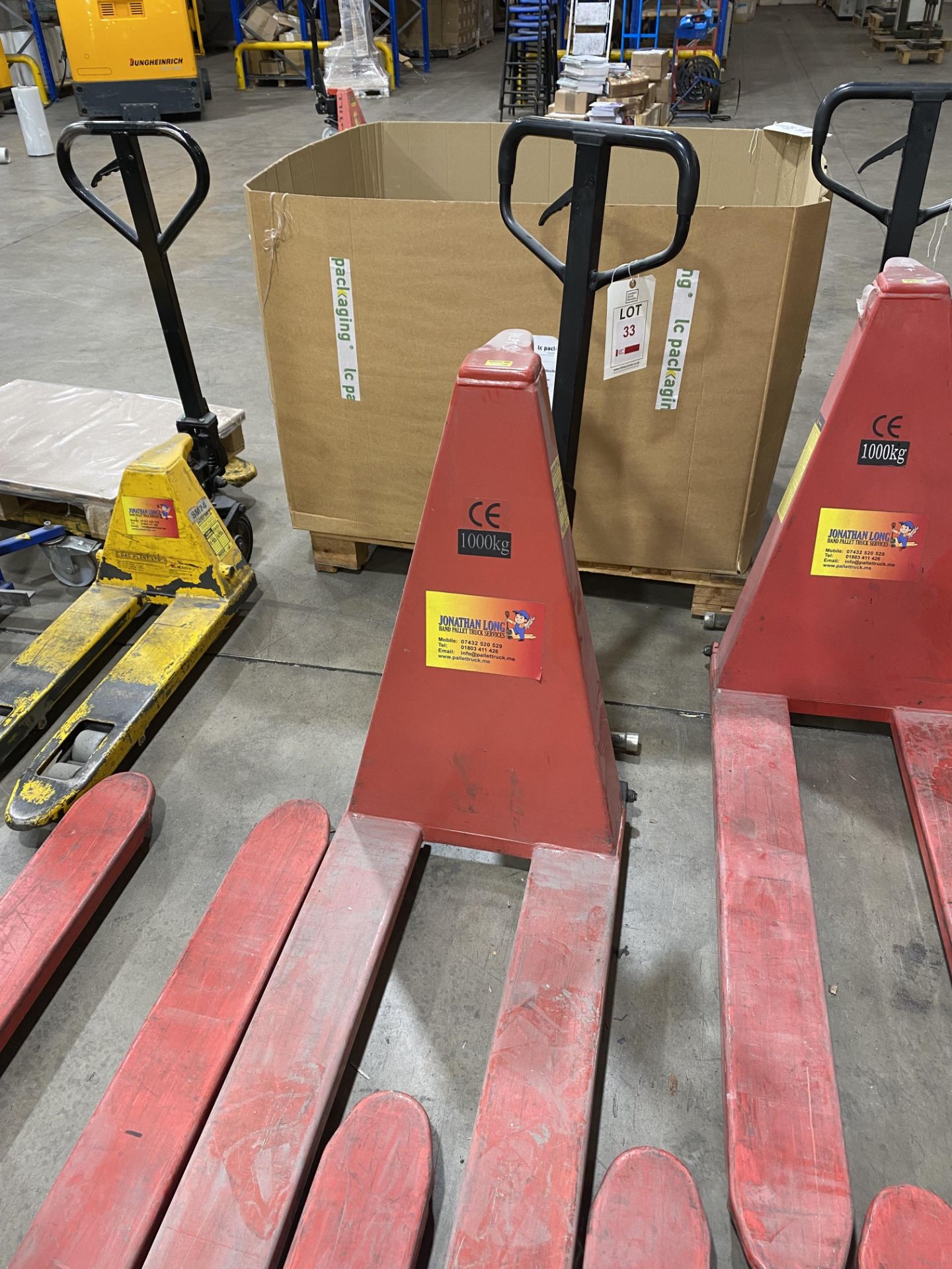 Hydraulic high lift pallet truck (Please note: This lot has no record of Thorough Examination (