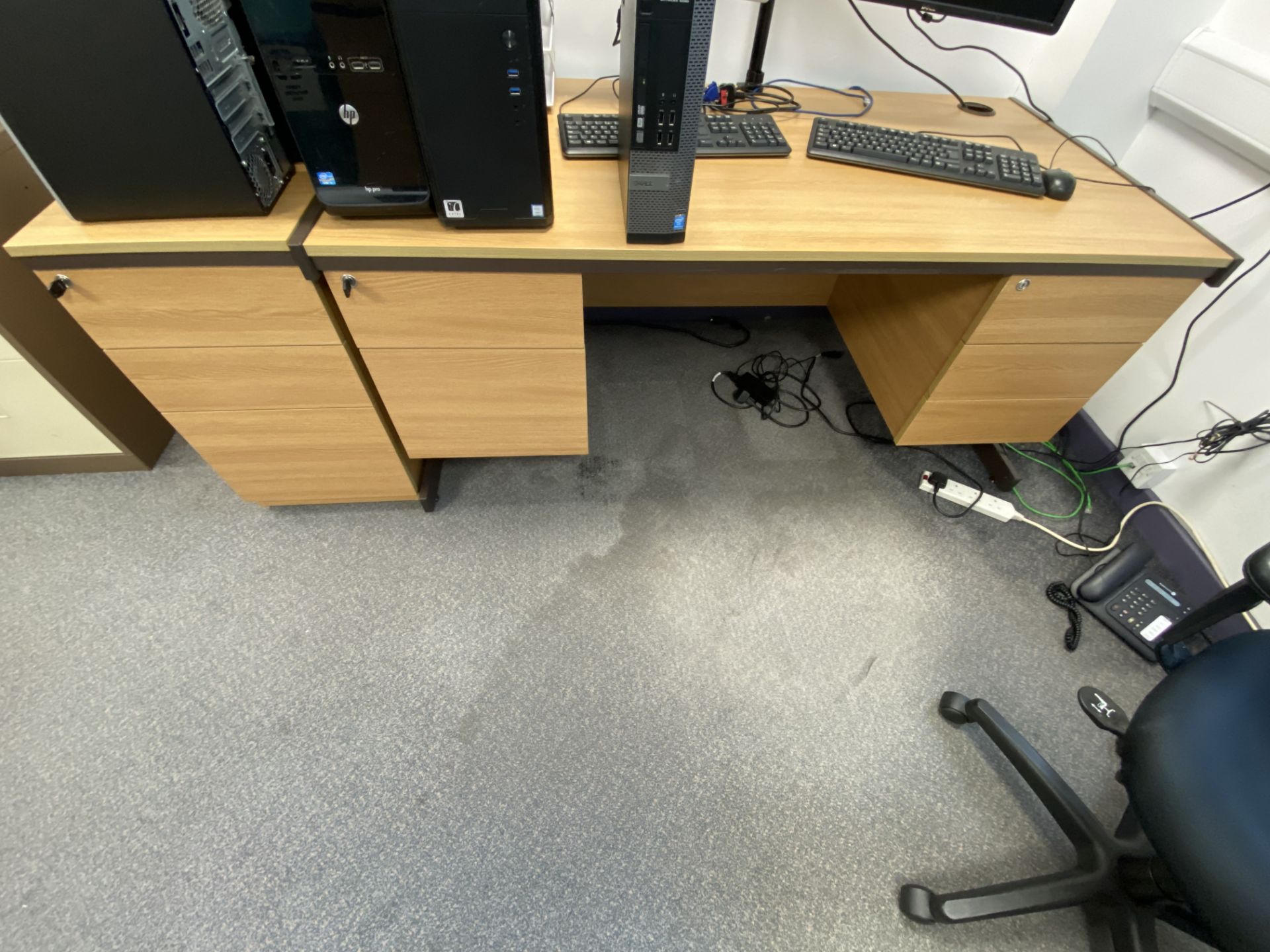 Two wood effect corner desks, one wood effect desk with built in drawers, four wood effect - Image 2 of 5