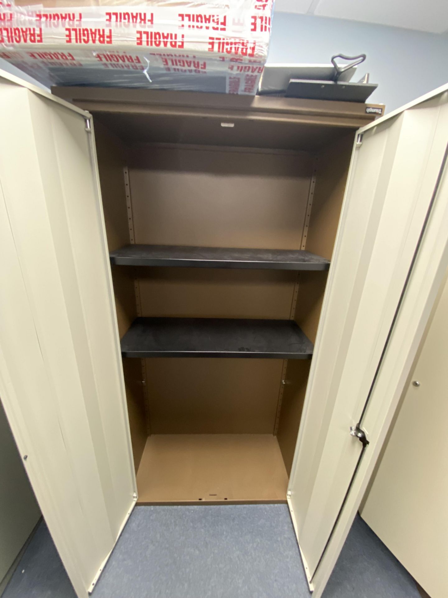 Three metal, 2-door storage cabinets (2 - with keys, 1 - no key) - Image 4 of 6