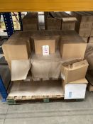 Part pallet of 229 x 324mm gummed, white, windowed wallets/envelopes