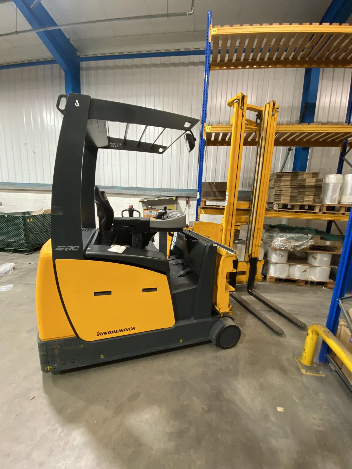 Jungheinrich EFX410 battery operated narrow axle forklift truck, serial no. FN372142 (2008), lift