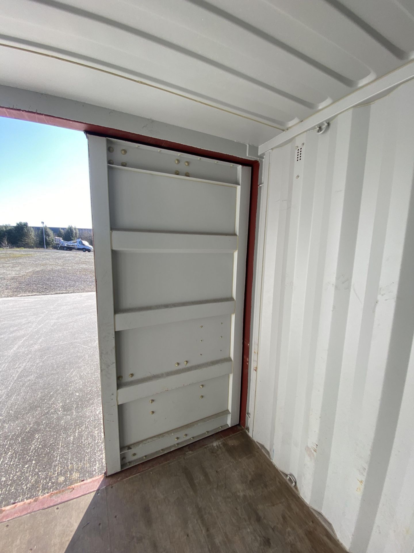 TMC-20E-18 2002 shipping container, red, dry inside, manufacturers no. TP-223209 - Image 7 of 10