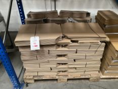 Pallet of flat pack cardboard, 57cm x 37cm