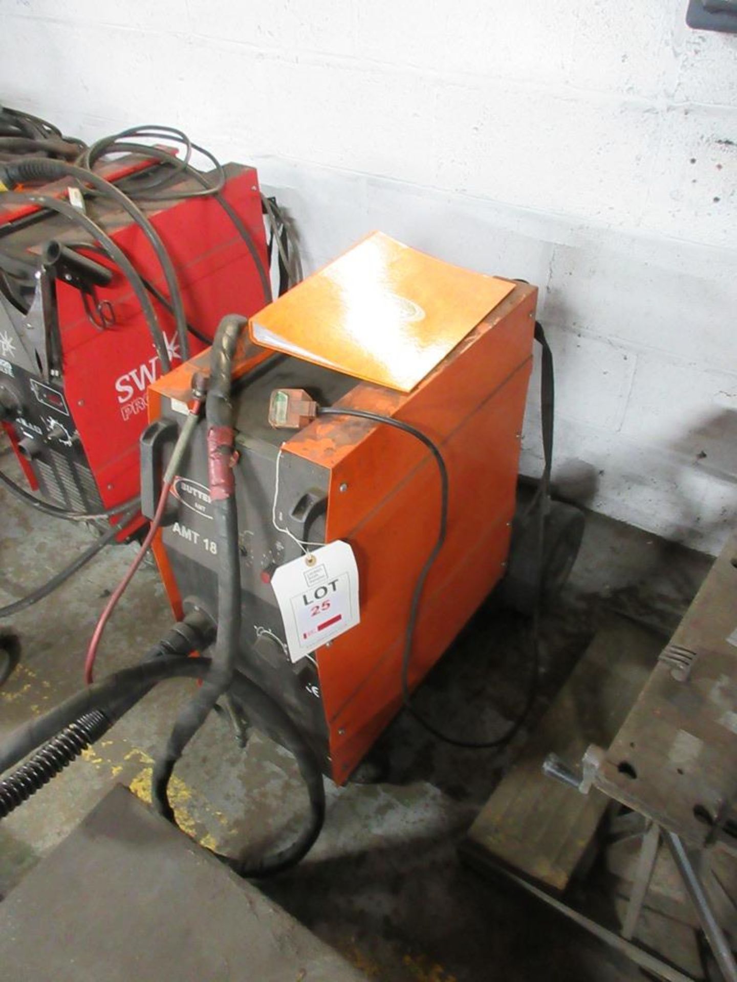 Butters AMT 181 mig welder, serial no. 6070031 - Image 3 of 6