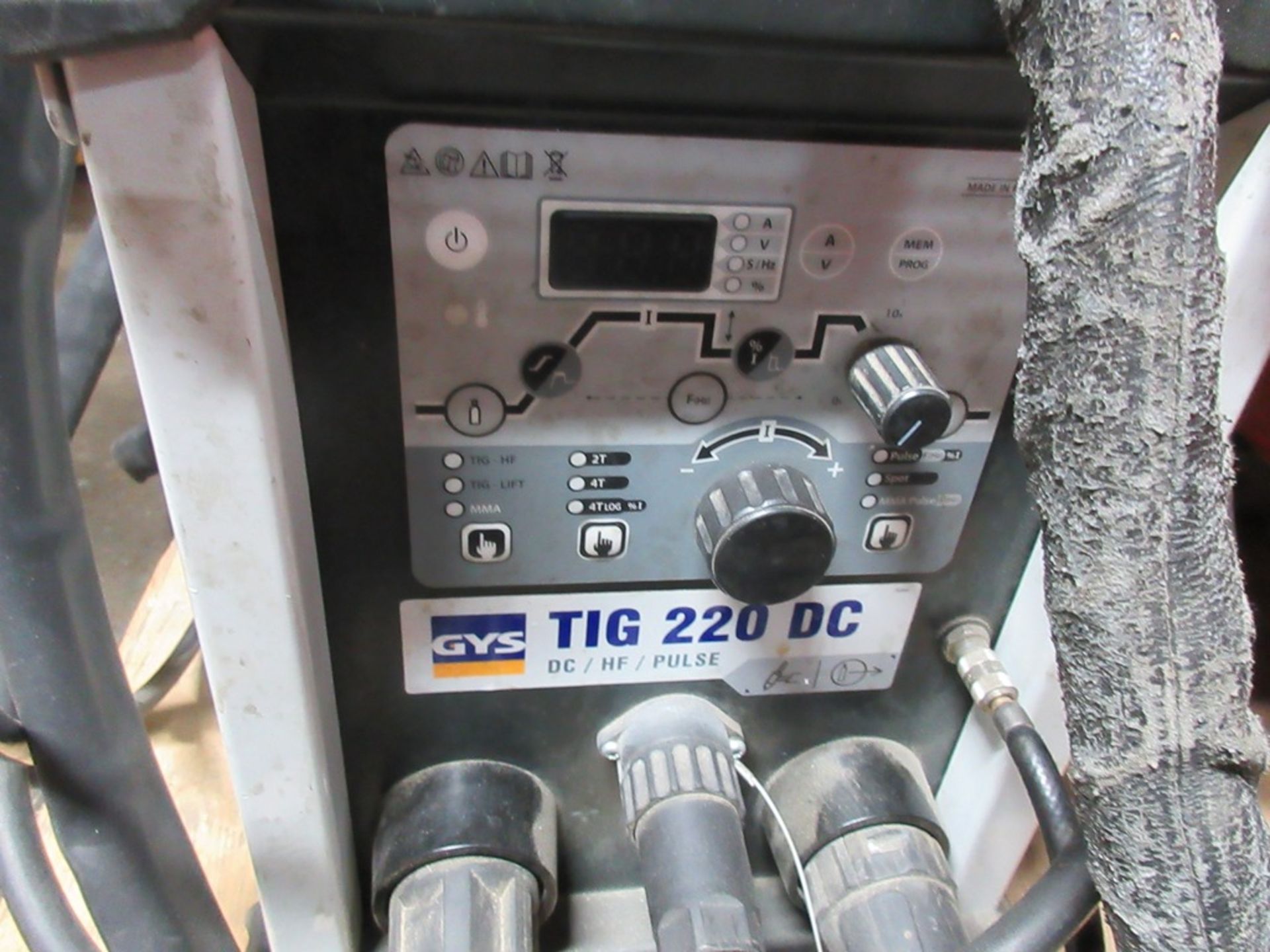 GYS Tig 220 DC/HF/Pulse tig welder - Image 2 of 4