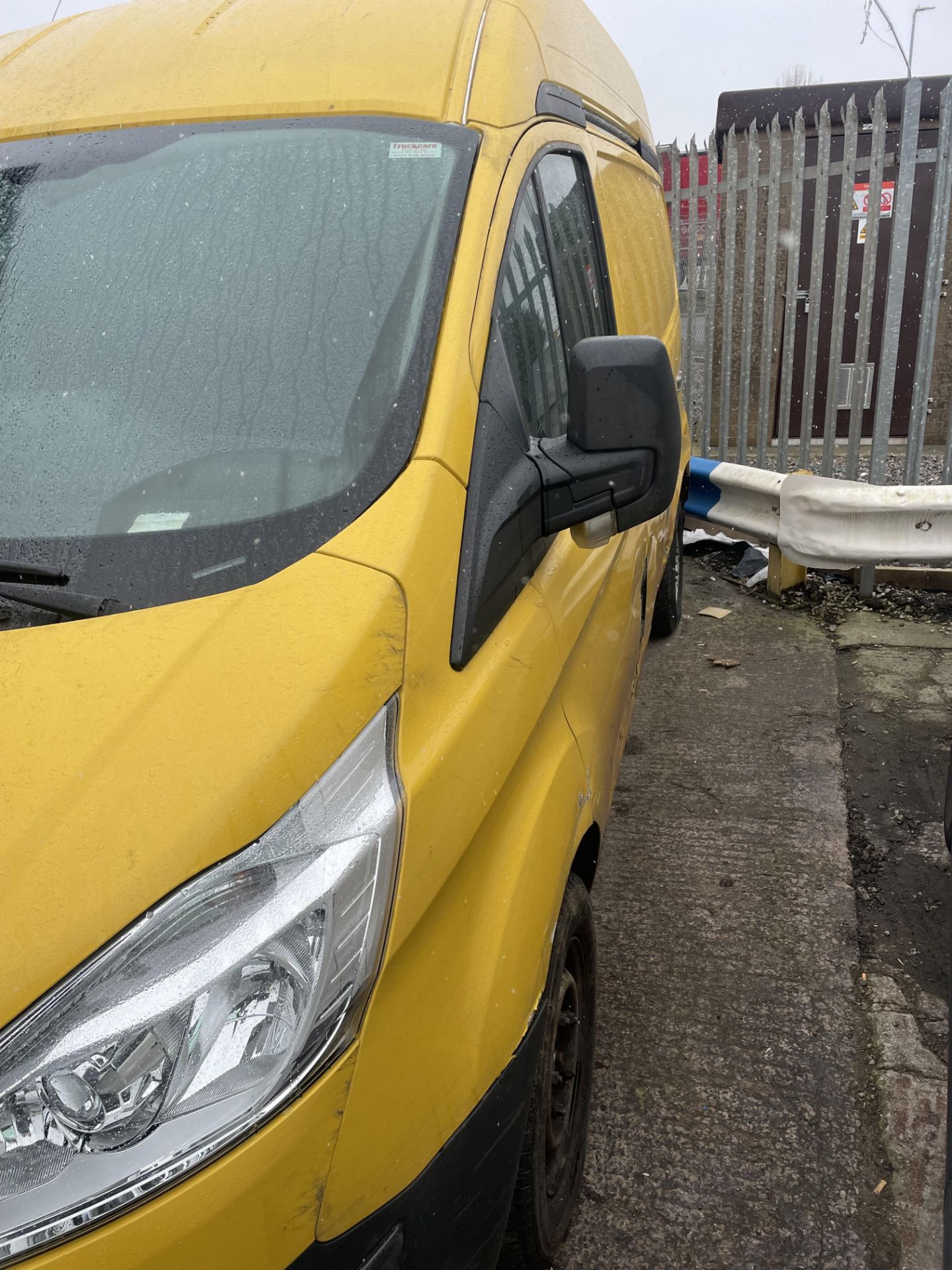 2017 Ford Transit panel van - Image 3 of 9