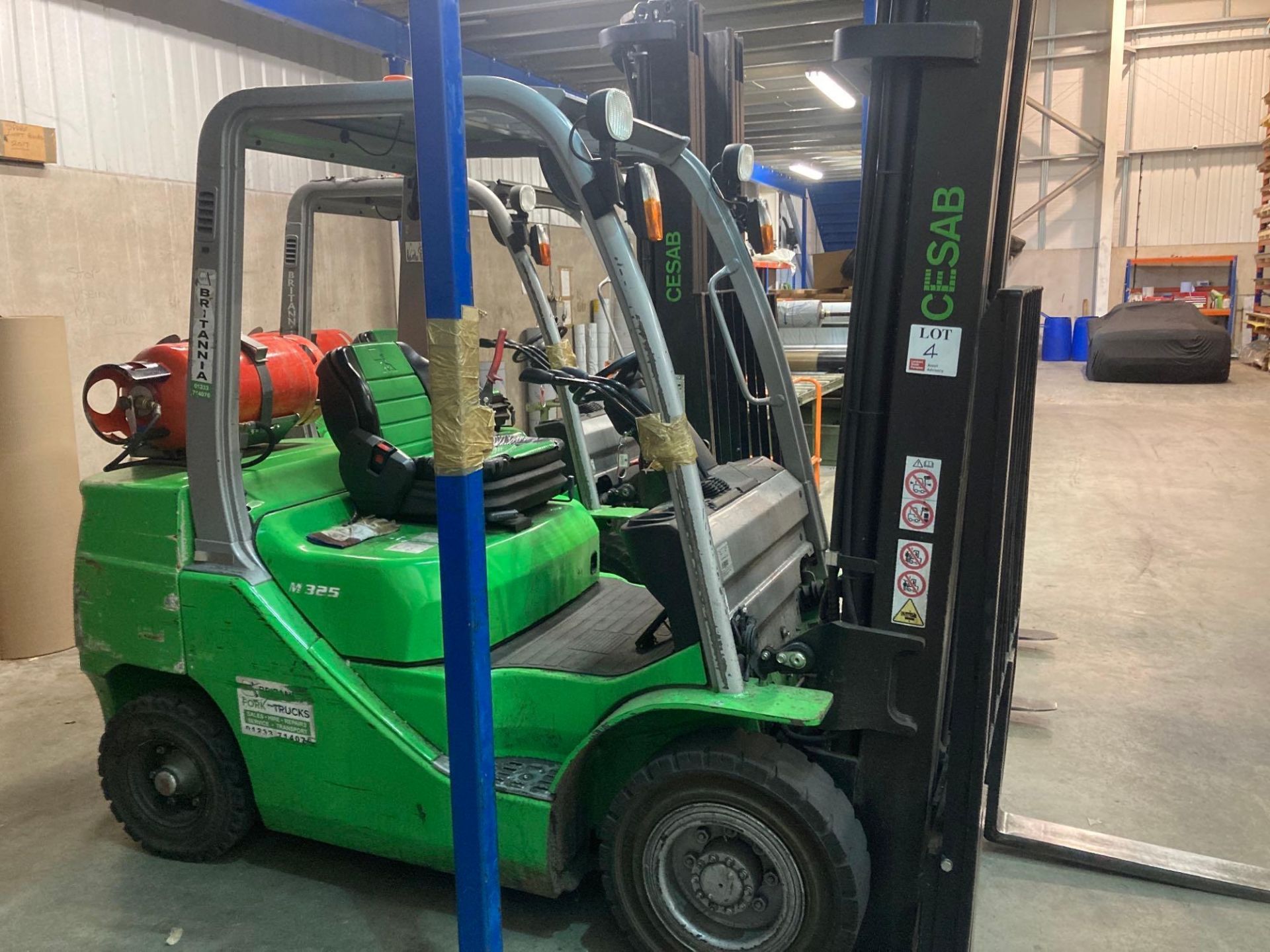 Toyota Cesab gas 2.5 tonne side shift forklift truck, Model: M325G DOM: 2016, Serial No. CE401778 - Image 6 of 10