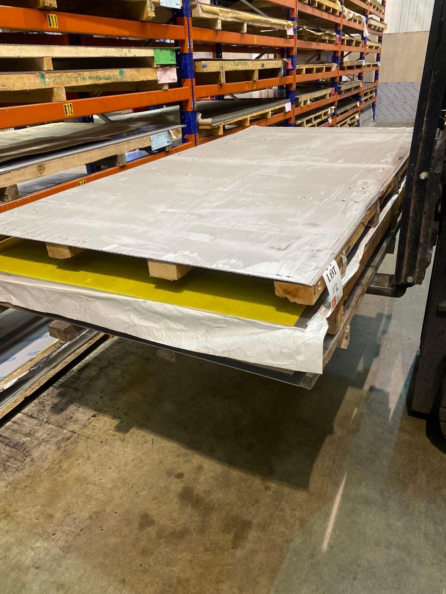 Contents of Rack B2 to include 2 sheets of 304 240 stainless steel 2.5 x 1.25m 0.9mm thick, 7 sheets