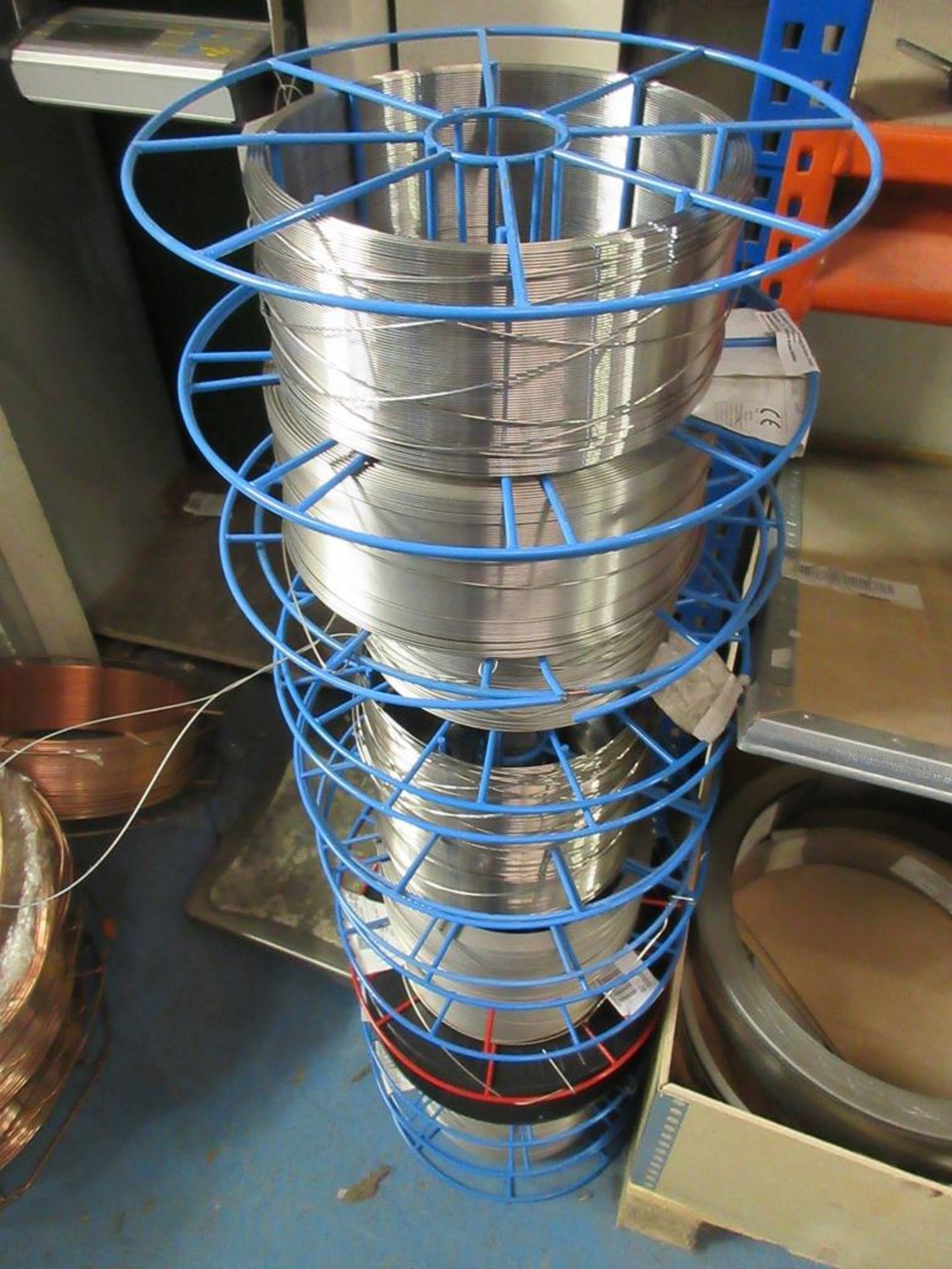 Fifteen reels of full & part welding wire, including ER385/1.2, ERNICRM03/1.2, R2209/1.2 - Image 4 of 7