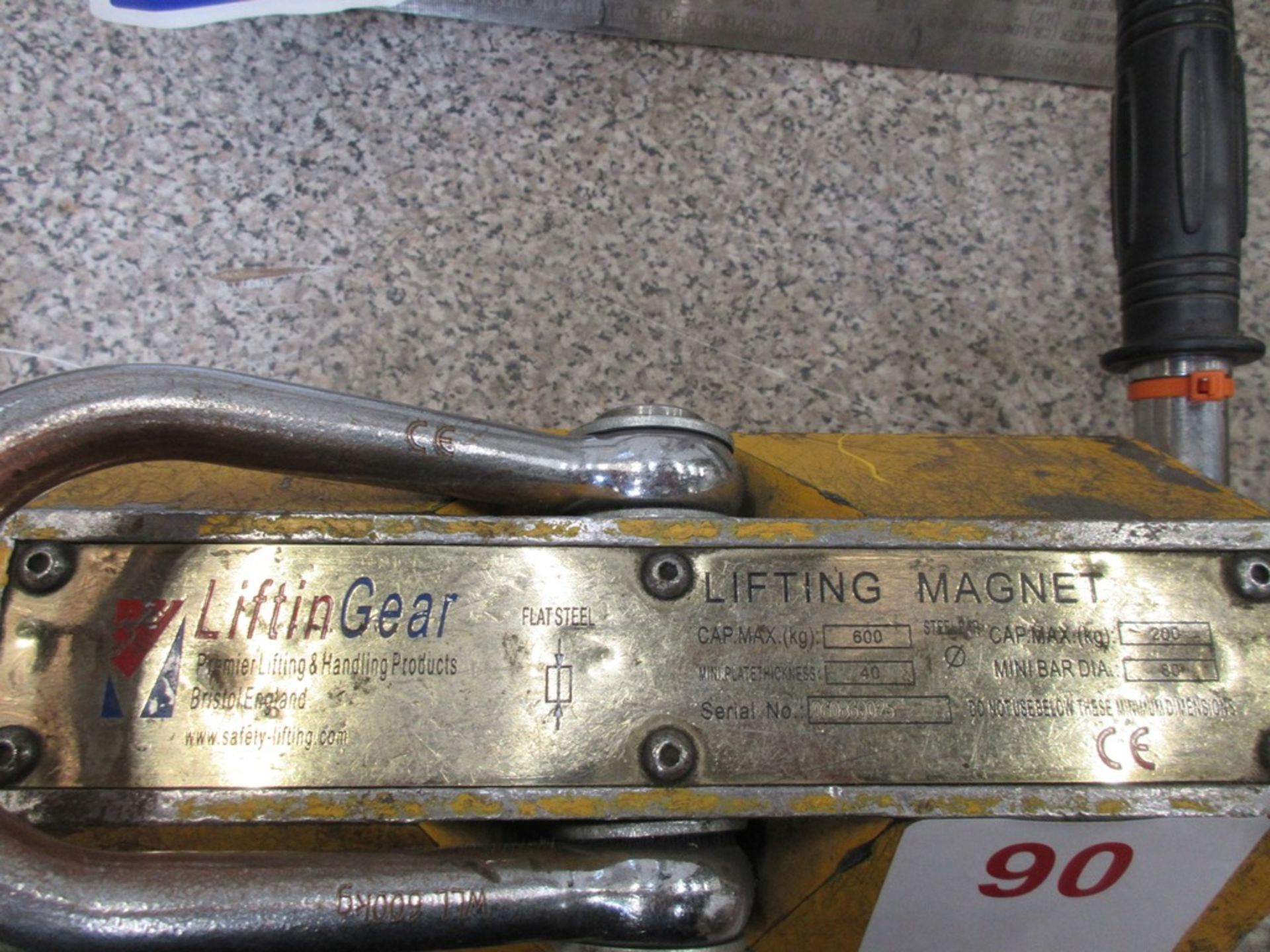 Lifting Gear 600kg lifting magnet NB: This item has no record of Thorough Examination. The purchaser - Image 2 of 3