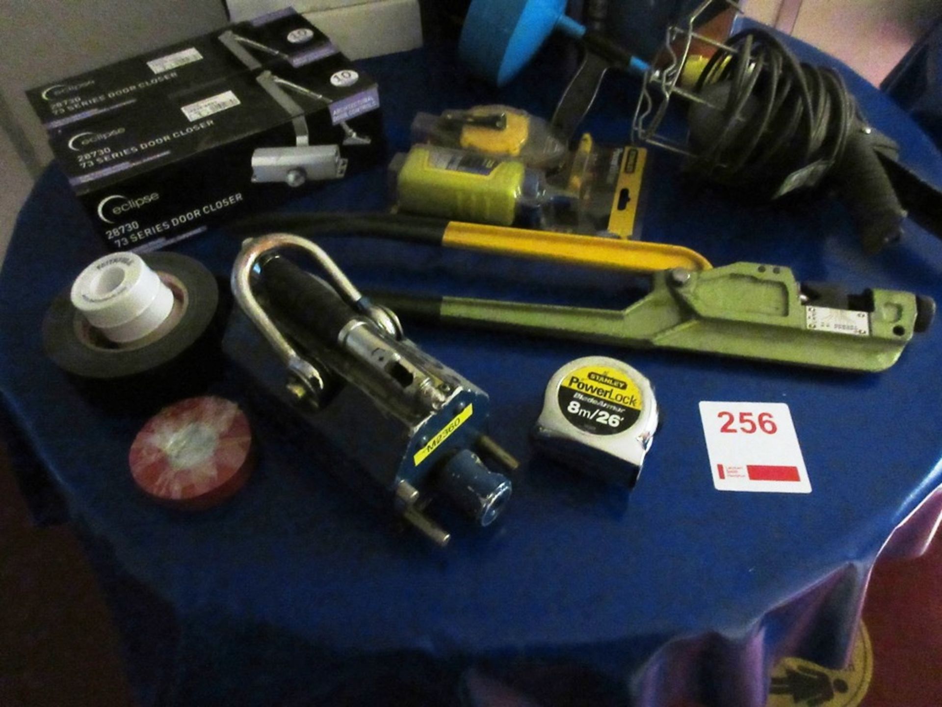 Miscellaneous lot including door closers, taps, inspection lamp, hand wipes, crimper etc - Image 3 of 5