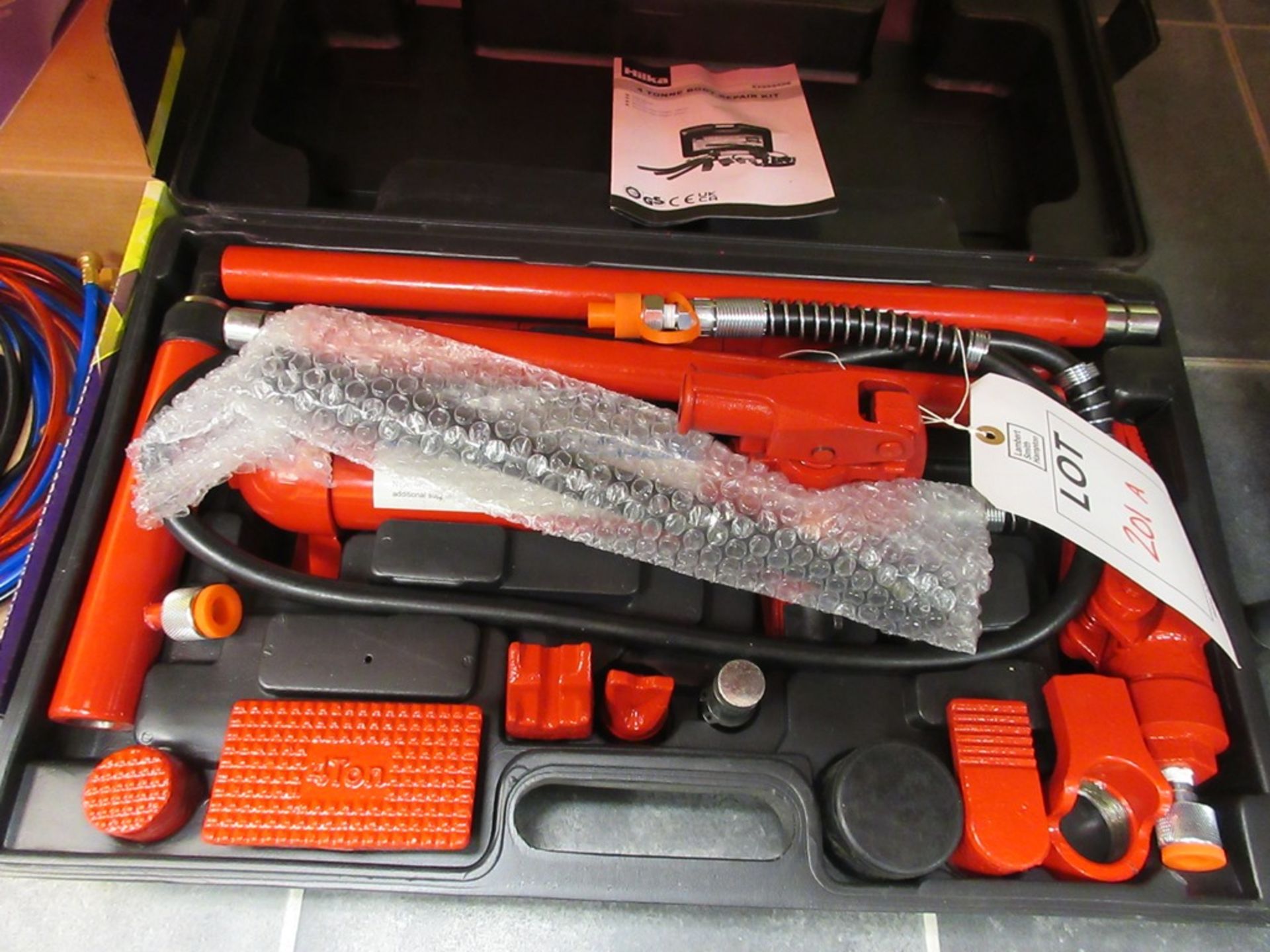 Hilka 4 ton body repair kit