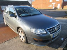 VW Passat R Line 2.0Tdi estate, 138bhp Registration: AK60 GXD Recorded mileage: 216,915 MOT: 14/06/