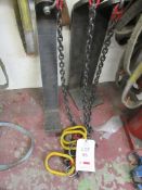 Three steel plate lifts and lifting chain NB: This item has no record of Thorough Examination. The