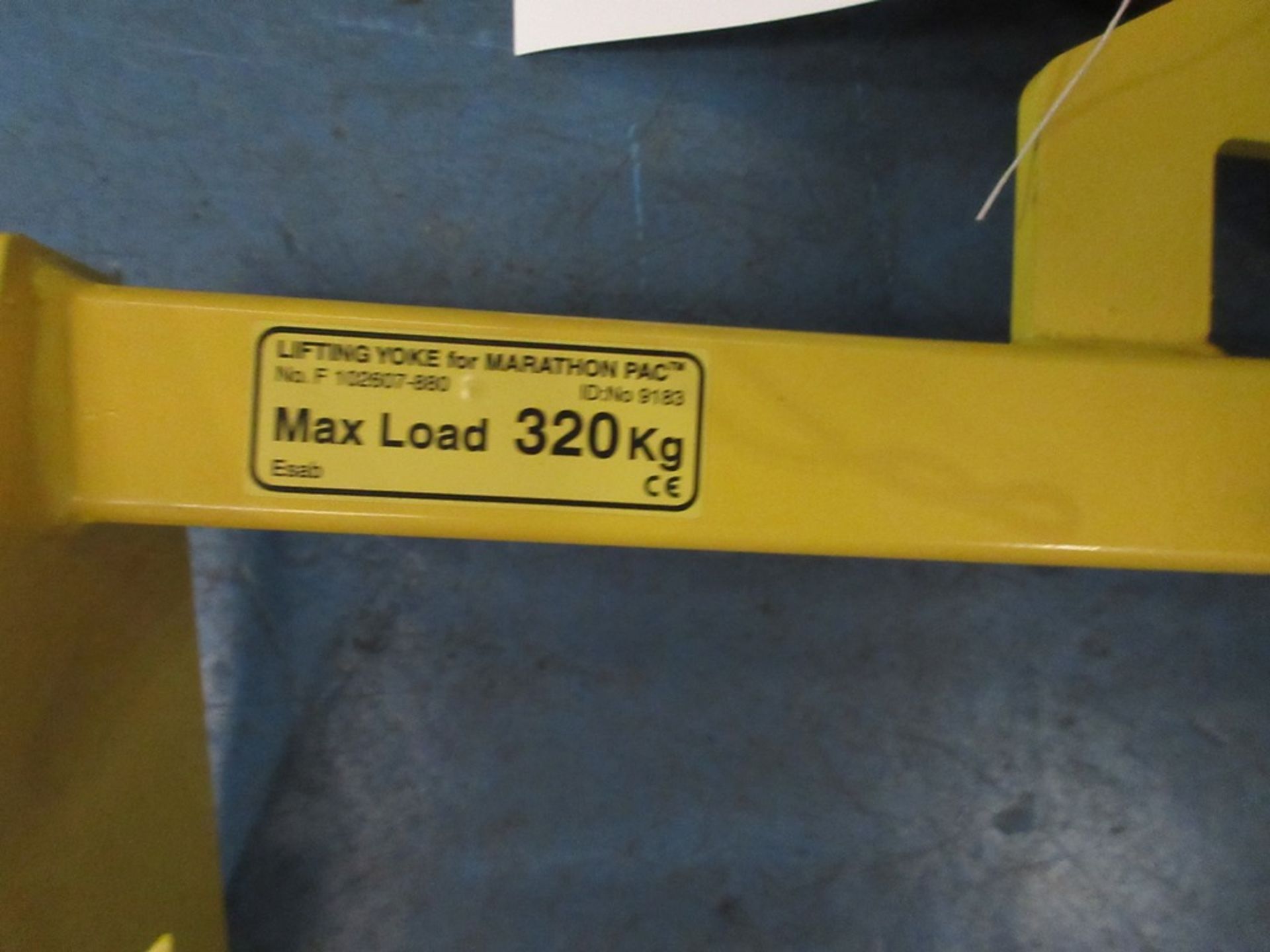 Lifting Yoke for Marathon PAC beam, max load 320kg, no. F102607-880 NB: This item has no record of - Image 2 of 3