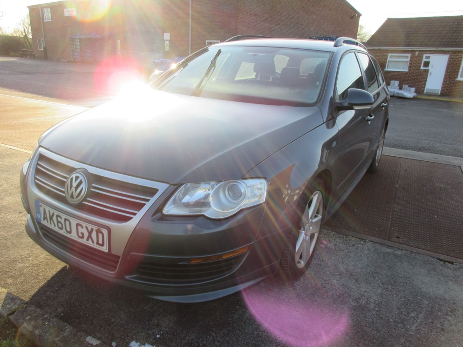 VW Passat R Line 2.0Tdi estate, 138bhp Registration: AK60 GXD Recorded mileage: 216,915 MOT: 14/06/ - Image 2 of 12