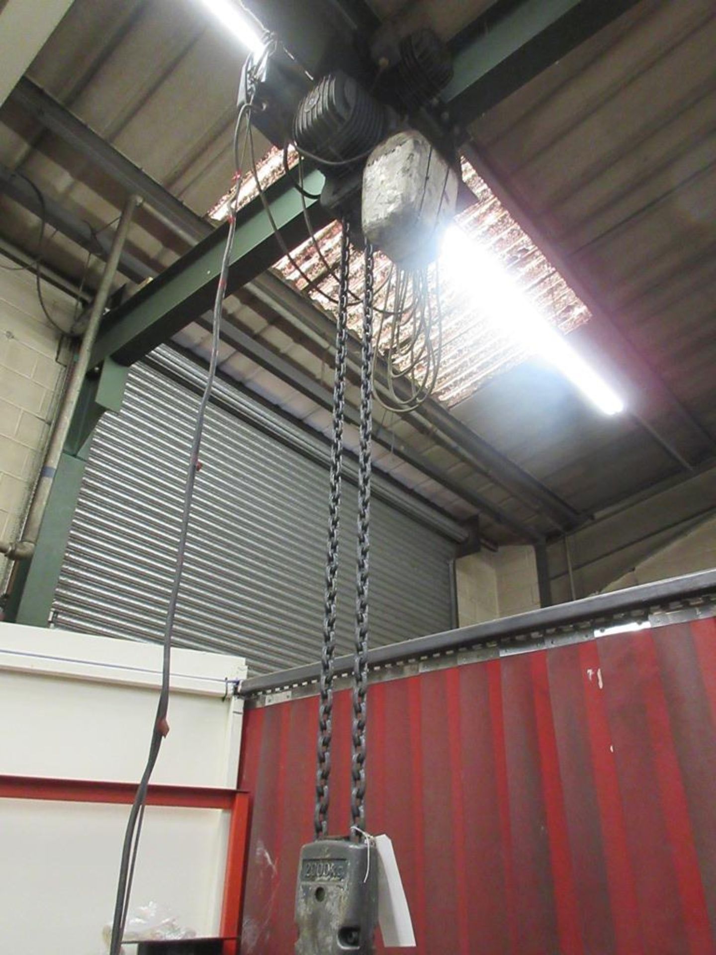 Demag 2000kg chain block & hoist, with pendant control NB: This item has no record of Thorough