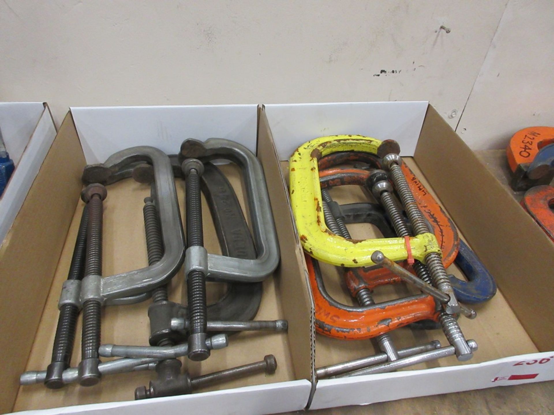 Quantity of assorted size G clamps and carver clamps - Bild 2 aus 4