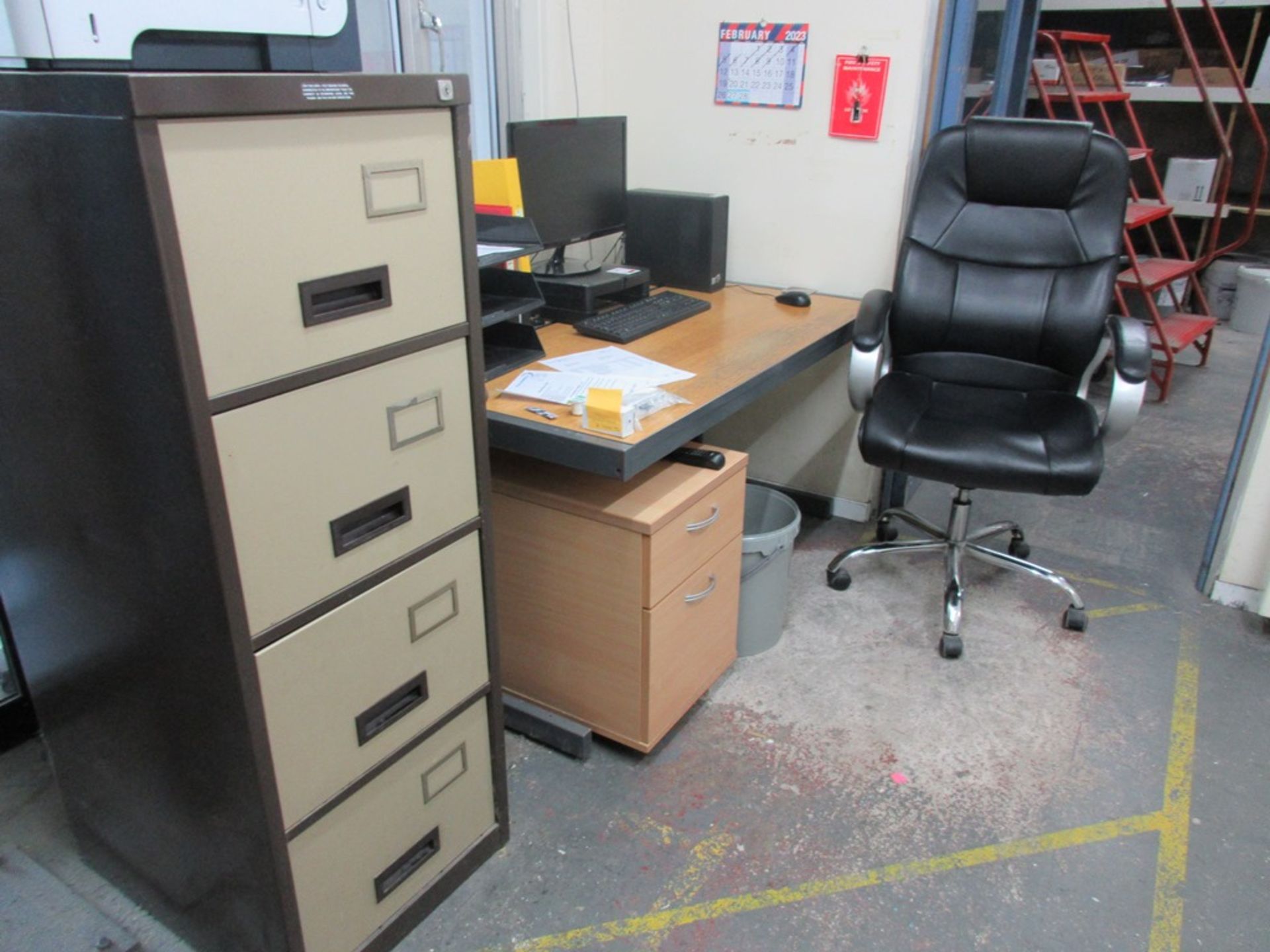 Remaining loose contents of office including 2 x metal 4 drawer filing cabinets, 2 x straight desks, - Image 2 of 3