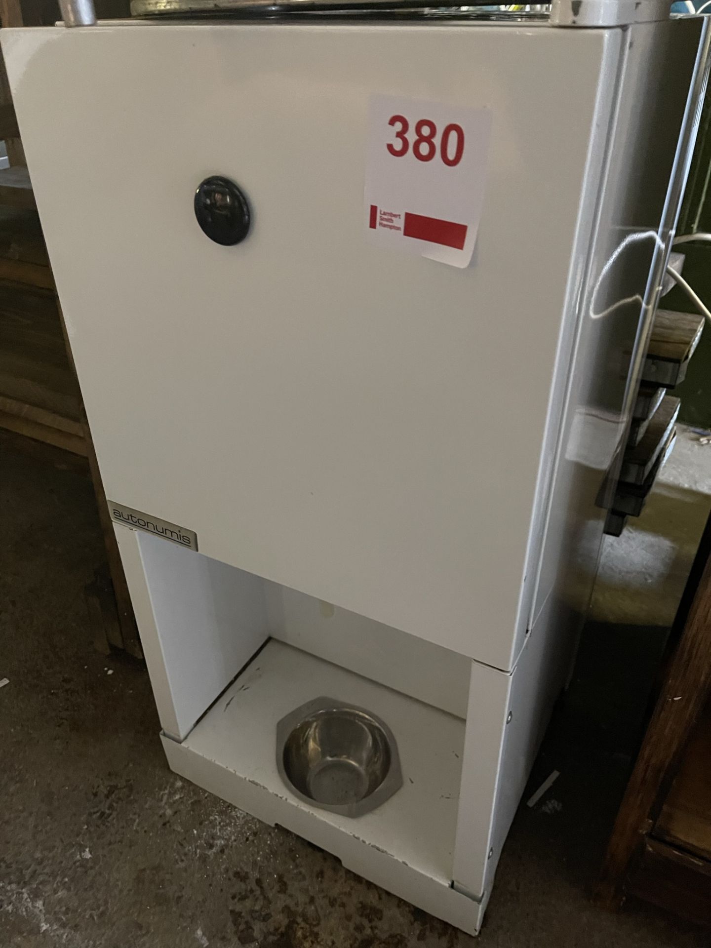 Autonomis electric milk dispenser, serial no. 0916 UG 31531