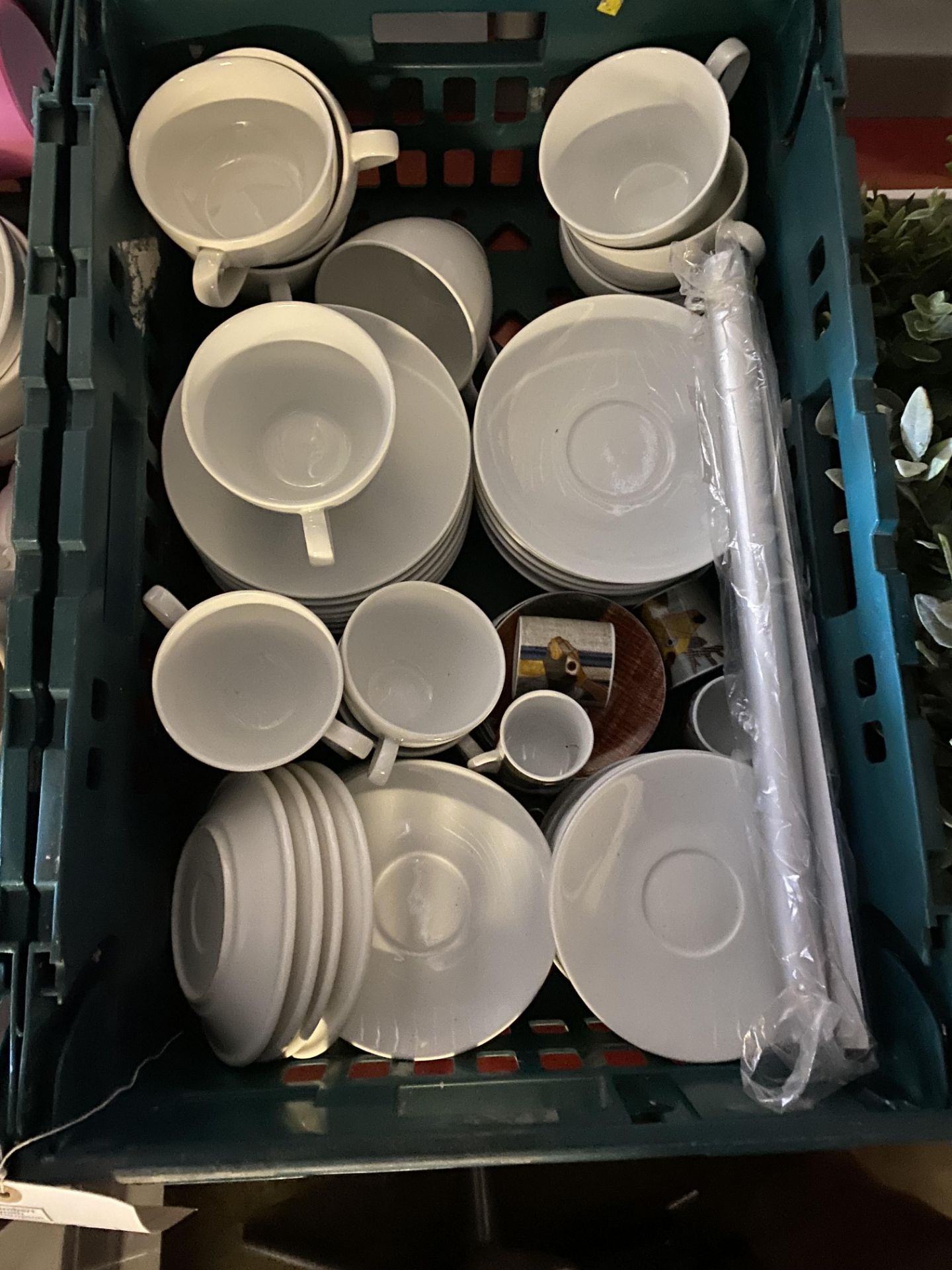 Two crates of assorted crockery - Image 4 of 5