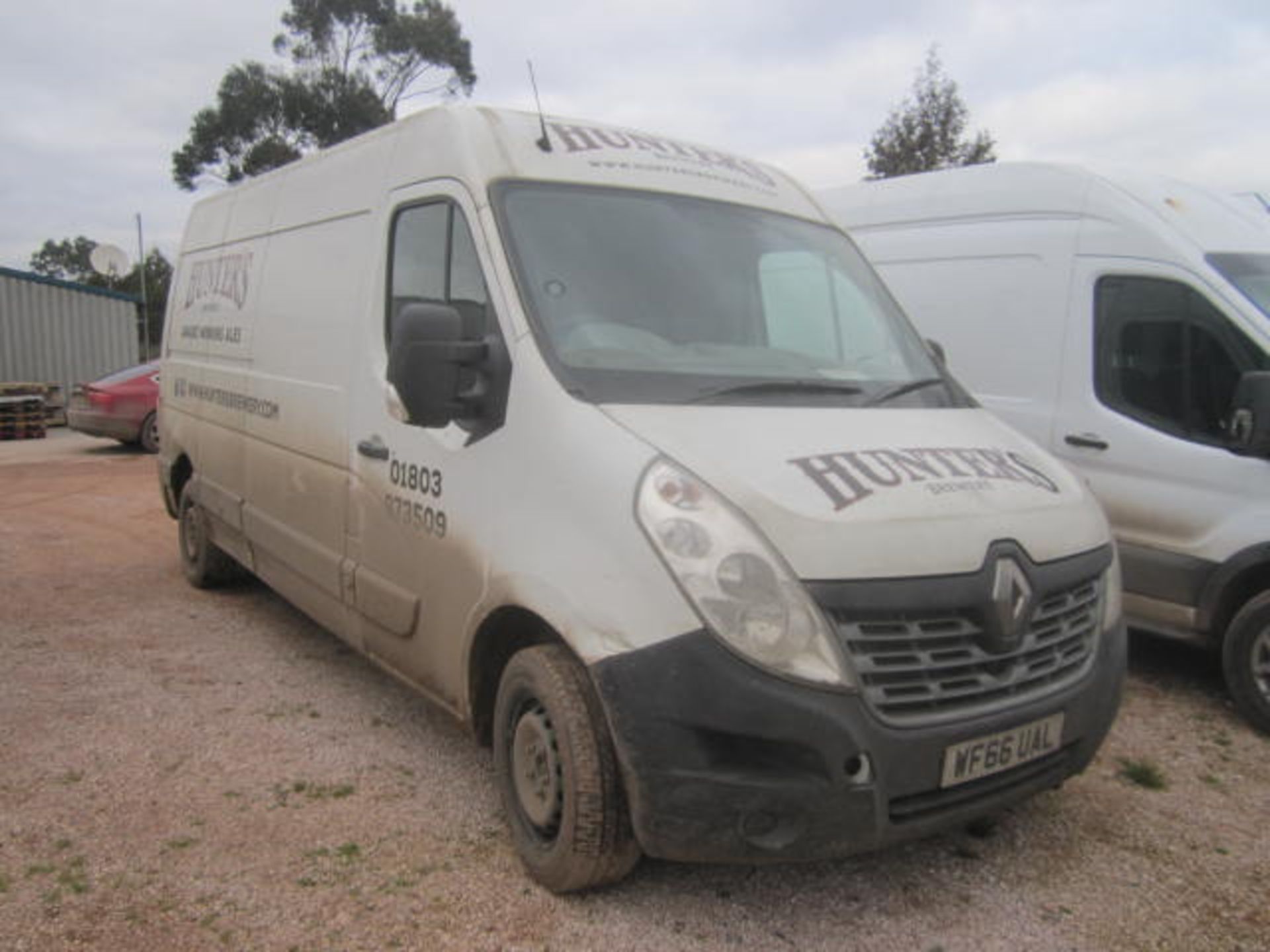 Renault Master, LM35 ENERGY dCi 135 Business+ Medium Roof, diesel panel van, reg no. WF66 UAL - Image 6 of 8