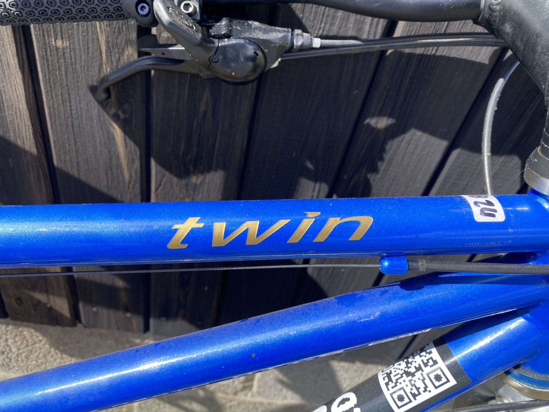 Orbit Twin Tandem bike with frame mounted tyre pump, seat bag/tool kit, 1 drink holder, 20" frame - Image 3 of 8