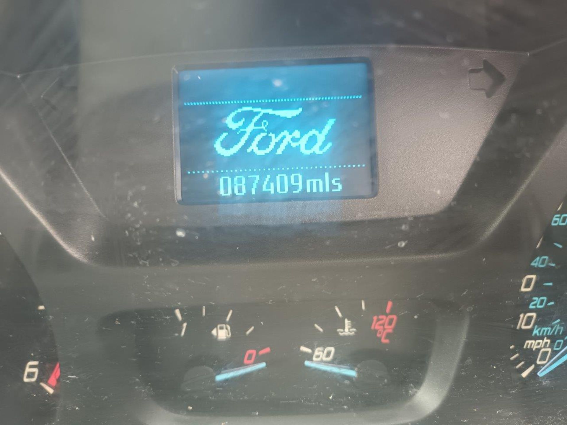 Ford Transit Custom 290 L2 Diesel FWD – 2.0 TDCi 170ps low roof limited van, registration plate KS66 - Image 5 of 6
