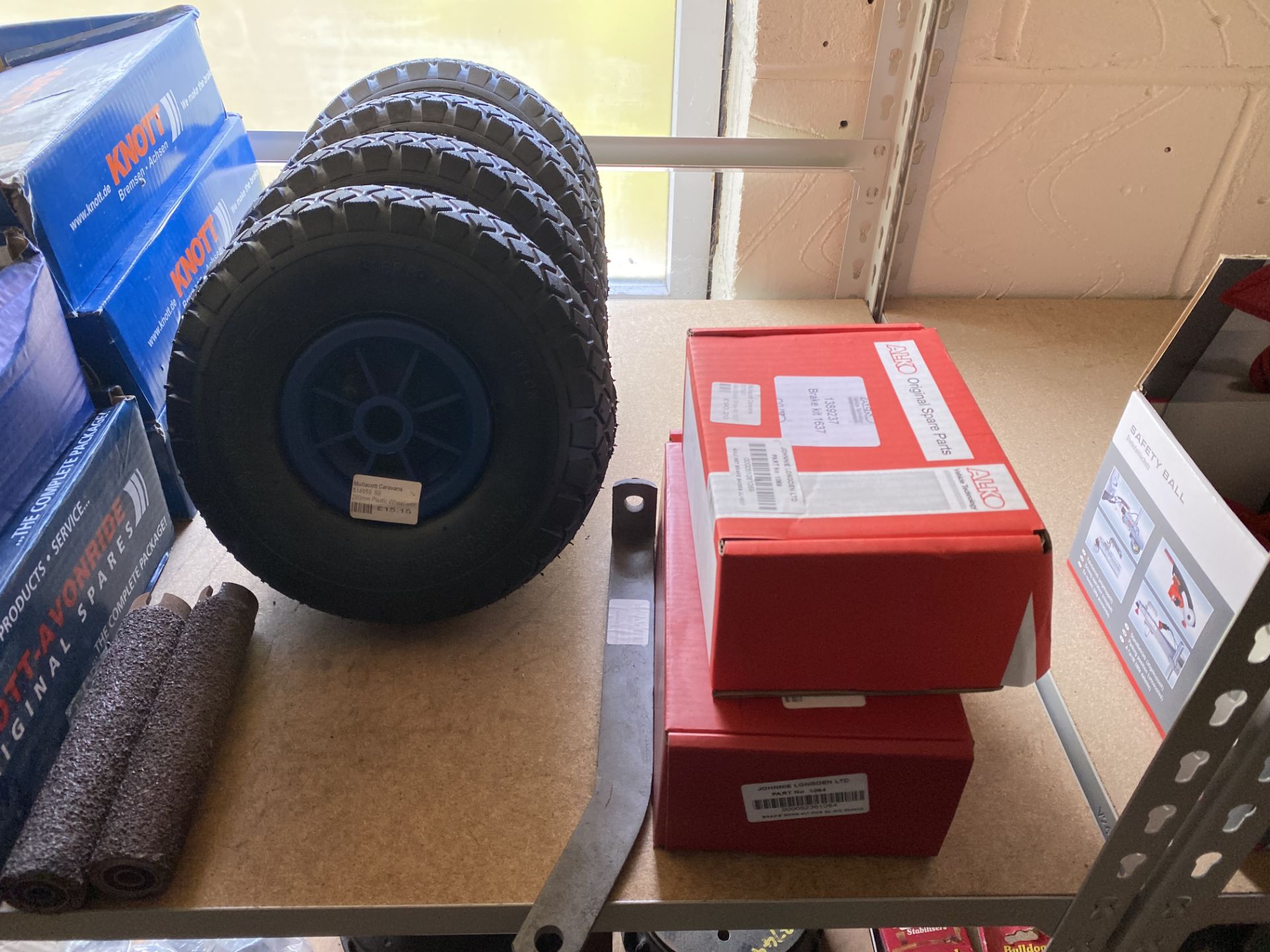 Contents of shelf to include bearings, hitch dampers, brake shoe kits and plastic wheels - Image 3 of 4
